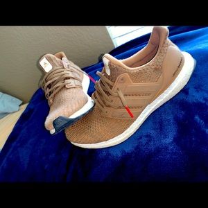 Brown ultraboost sz 10